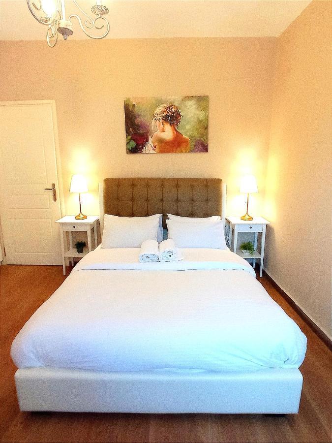 Odyseia Apts I At The Center Of The City & Old Town Khania Eksteriør bilde